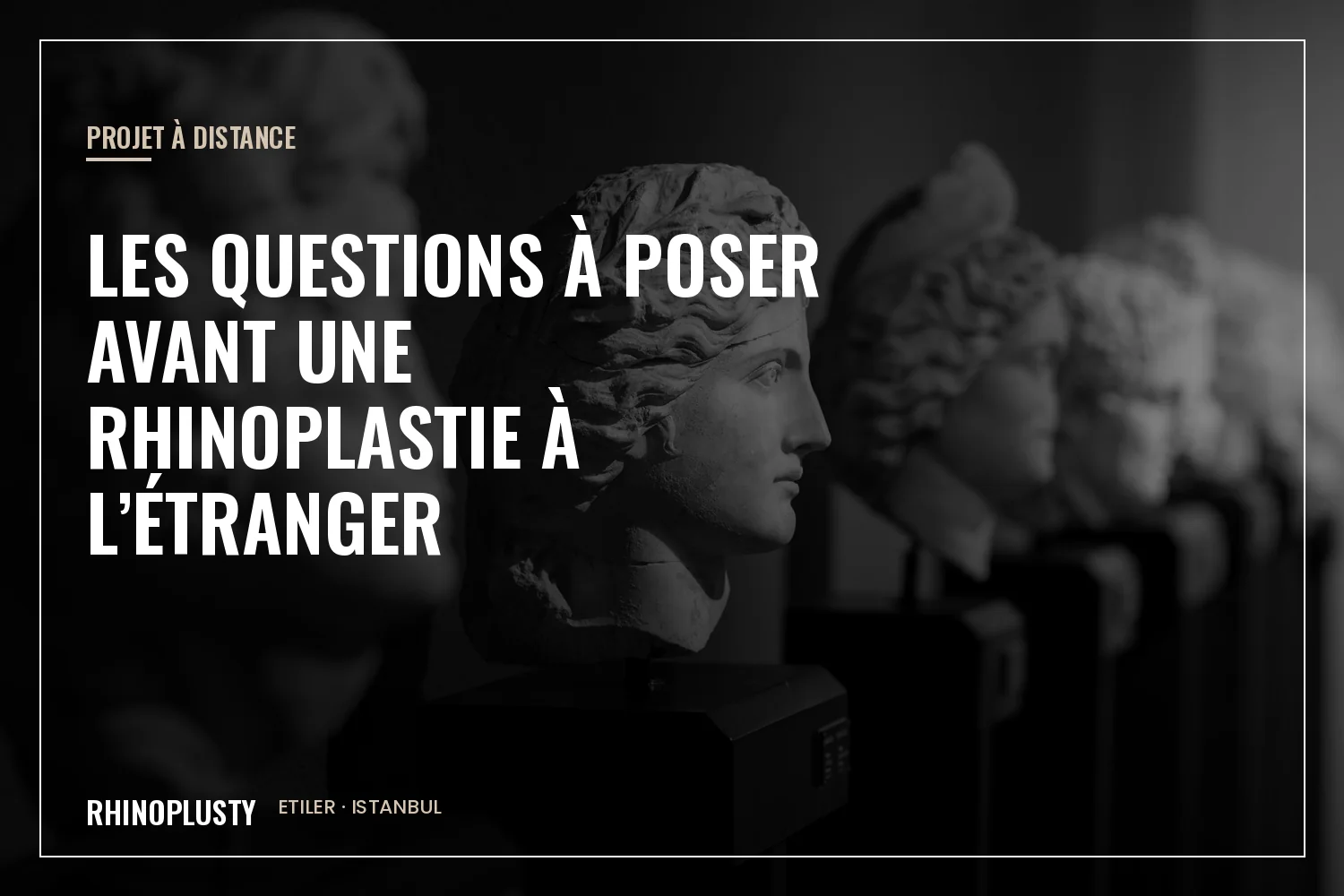 Patient échangeant avec un chirurgien au sujet d’un projet de rhinoplastie